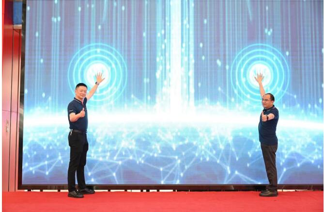 沉浸式观影如何“破圈”？长虹旗舰新品 Q9K MAX为你揭晓